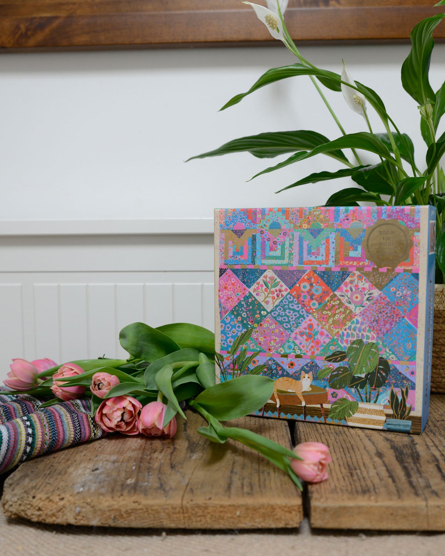 Victoria Ball Quilter's Corner 1000 Piece Foil Puzzle